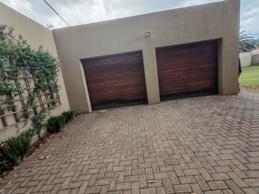 3 Bedroom Property for Sale in Vaalpark Free State